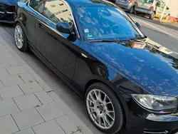 Schwarz Gebraucht 2011 BMW 120 Coupé Coupé | 10.999 € (Fairer Preis)
