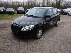 Schwarz Gebraucht 2010 Skoda Fabia Kleinwagen | 2.400 € (Fairer Preis)