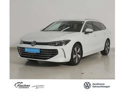 Weiss Gebraucht 2024 VW Passat Elegance Kombi | 36.480 €