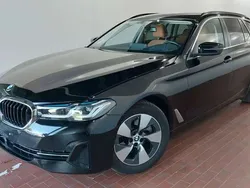 Schwarz ii Gebraucht 2022 BMW 520 Sport Line Kombi | 32.890 € (Guter Preis)