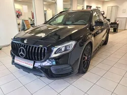 Schwarz Gebraucht 2019 Mercedes GLA220 Style SUV | 23.250 € (Fairer Preis)