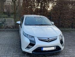 Weiß Gebraucht 2012 Opel Ampera Edition Kleinwagen | 9.000 € (Fairer Preis)