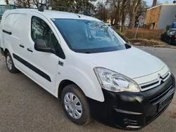 Weiß Gebraucht 2018 Citroën Berlingo Business Class Van / Kleinbus | 7.800 € (Fairer Preis)