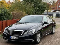 Schwarz Gebraucht 2011 Mercedes E350 Limousine | 13.299 € (Fairer Preis)