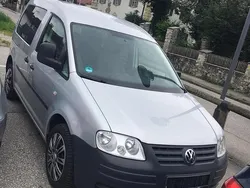 Silber Gebraucht 2009 VW Caddy Life Van / Kleinbus | 2.400 €