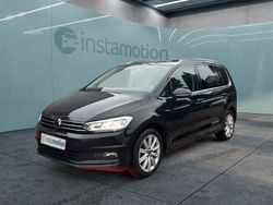 Schwarz Gebraucht 2024 VW Touran Pro Van / Kleinbus | 36.849 € (Fairer Preis)