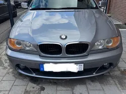 Silber Gebraucht 2004 BMW 330 Sport Line Coupé | 5.900 €