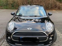 Schwarz Gebraucht 2017 Mini One D Kleinwagen | 9.100 € (Fairer Preis)