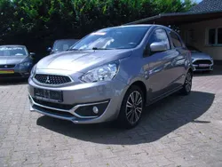 Grau Gebraucht 2017 Mitsubishi Space Star Kleinwagen | 9.850 € (Guter Preis)