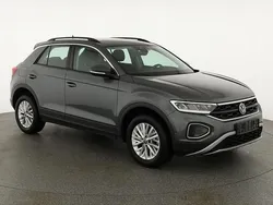 Indiumgrau metallic (metallic) Gebraucht 2023 VW T-Roc Life SUV | 19.335 € (Guter Preis)