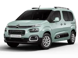 Grün Gebraucht 2020 Citroën Berlingo Feel Van / Kleinbus | 14.900 € (Superpreis)