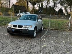 Silber Gebraucht 2004 BMW X3 SUV | 3.950 € (Superpreis)