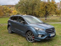 Blau Gebraucht 2019 Ford Kuga ST-Line SUV | 20.900 € (Fairer Preis)