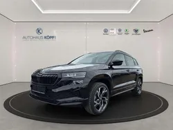 Schwarz Neu 2025 Skoda Karoq SportLine SUV | 43.439 € (Teuer)