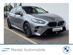 Grau Gebraucht 2024 BMW M135 Performance Kleinwagen | 44.990 €