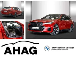 Fire red metallic Gebraucht 2024 BMW i5 Limousine | 87.840 €