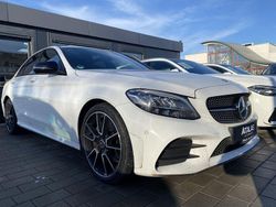 Weiß Gebraucht 2020 Mercedes C180 AMG line Limousine | 23.450 € (Fairer Preis)