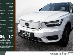 Weiß Gebraucht 2022 Volvo XC40 Ultimate SUV | 30.890 € (Guter Preis)