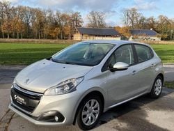 Silber Gebraucht 2017 Peugeot 208 Active Kleinwagen | 7.690 € (Fairer Preis)