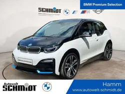 Capparisweiß mit akzent bmw i Gebraucht 2022 BMW i3 Kleinwagen | 21.390 € (Guter Preis)