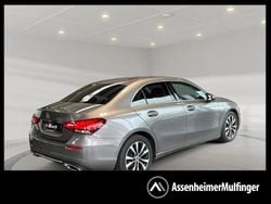 Metalliclack mountaingrau Gebraucht 2022 Mercedes A180 Progressive Limousine | 22.986 € (Superpreis)