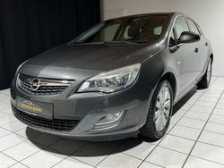 Grau Gebraucht 2010 Opel Astra Cosmo Limousine | 4.990 € (Fairer Preis)