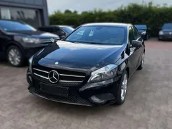 Kosmosschwarz metalliclack Gebraucht 2015 Mercedes A180 Kleinwagen | 15.990 € (Fairer Preis)