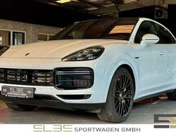 Weiß Gebraucht 2020 Porsche Cayenne Turbo S SUV | 74.850 € (Superpreis)