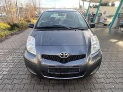 Grau Gebraucht 2009 Toyota Yaris Cool Kleinwagen | 2.999 € (Guter Preis)