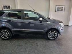 Grau Gebraucht 2016 Ford Ecosport Titanium SUV | 7.990 € (Guter Preis)
