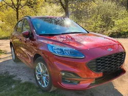 Rot Gebraucht 2022 Ford Kuga ST-Line X SUV | 25.600 € (Guter Preis)