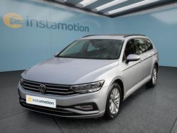 Silber Gebraucht 2023 VW Passat Kombi | 26.199 € (Fairer Preis)