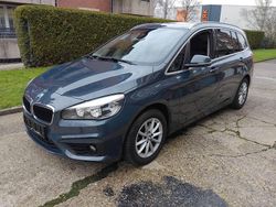 Blau Gebraucht 2016 BMW 218 Gran Tourer Sport Line Van / Kleinbus | 8.900 € (Superpreis)