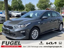 Pentametal metallic Gebraucht 2021 Kia Ceed Limousine | 14.999 € (Guter Preis)