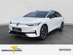 Weiß Gebraucht 2024 VW ID.7 Pro Limousine | 47.390 € (Fairer Preis)