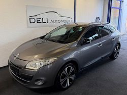 Grau Gebraucht 2012 Renault Mégane GrandTour Bose Edition Kombi | 3.990 € (Fairer Preis)