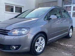 Grau Gebraucht 2009 VW Golf Plus Comfortline Van / Kleinbus | 5.490 € (Etwas zu teuer)