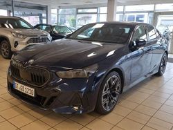 Blau Gebraucht 2024 BMW 520 M Sport Limousine | 52.800 € (Etwas zu teuer)