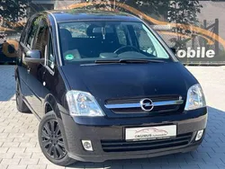 Schwarz Gebraucht 2004 Opel Meriva Cosmo Van / Kleinbus | 1.000 € (Superpreis)