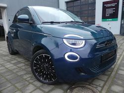 Peacock (metallic) Gebraucht 2022 Fiat 500e Kleinwagen | 15.799 € (Guter Preis)