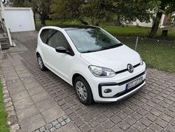 Weiß Gebraucht 2017 VW up! move up! Kleinwagen | 6.800 € (Guter Preis)