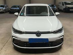 Weiß Gebraucht 2021 VW Golf VIII R-line Limousine | 19.222 € (Guter Preis)