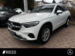 Weiss Gebraucht 2024 Mercedes GLC200 Avantgarde SUV | 46.900 € (Superpreis)