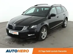 Schwarz Gebraucht 2020 Skoda Octavia Tour Limousine | 16.400 € (Guter Preis)