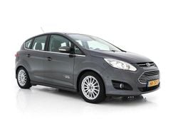 Grau Gebraucht 2015 Ford C-MAX Titanium Van / Kleinbus | 7.945 €