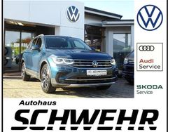 Blau Gebraucht 2022 VW Tiguan Elegance SUV | 25.850 € (Guter Preis)
