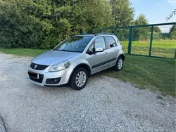Silber Gebraucht 2011 Suzuki SX4 Style Kleinwagen | 7.500 € (Guter Preis)