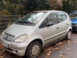 Silber Gebraucht 2002 Mercedes A140 Van / Kleinbus | 1.500 € (Fairer Preis)