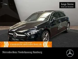 Schwarz Gebraucht 2022 Mercedes A250 AMG Limousine | 29.990 € (Fairer Preis)