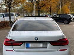 Weiß Gebraucht 2016 BMW 730 Shadowline Limousine | 22.999 € (Guter Preis)